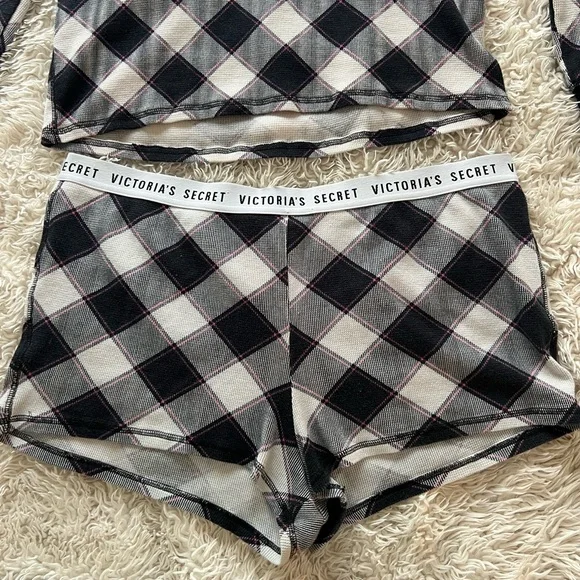Vintage Victoria Secret Pajama Set - Picture 2 of 11